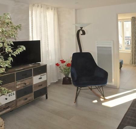 Appartamento Meublé de tourisme 3 étoiles Châtillon-Coligny Esterno foto